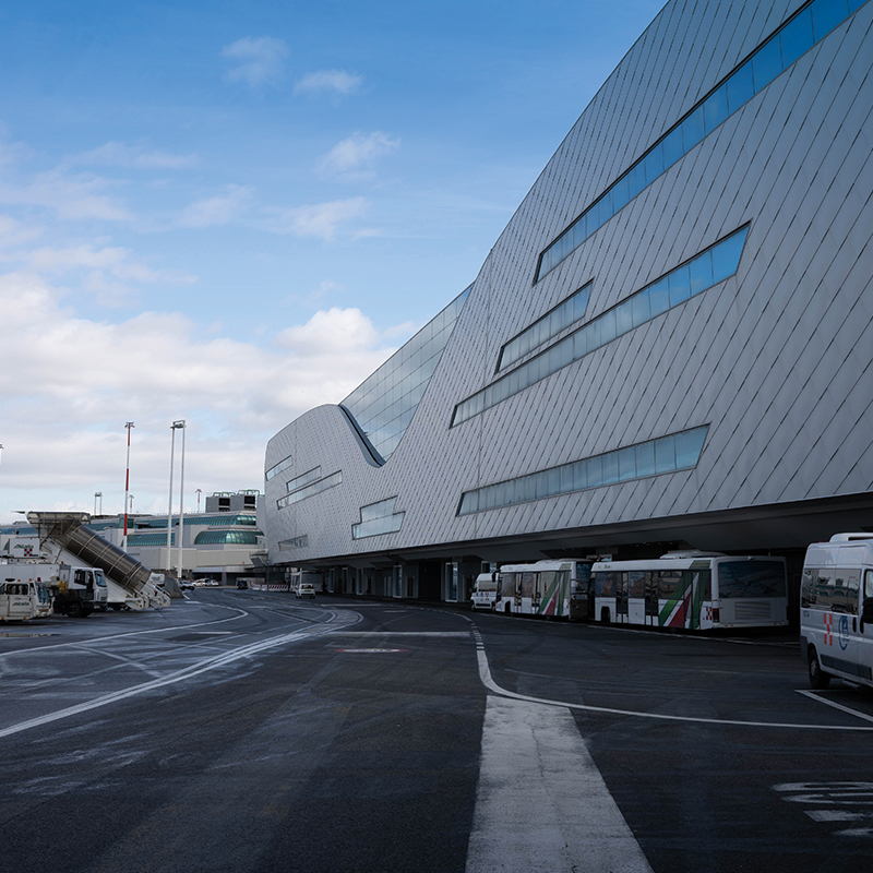 Realizzazione opere edili per la costruzione del Nuovo Molo e dell'Avancorpo T3- Aeroporto Leonardo Da Vinci.